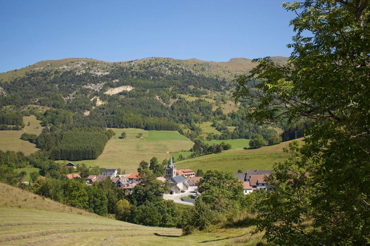 Hotel Le Chalet Gresse-en-Vercors Eksteriør billede